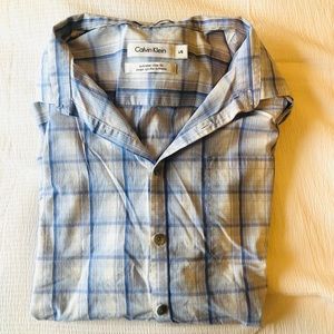 EUC Mens Calvin Klein (L)